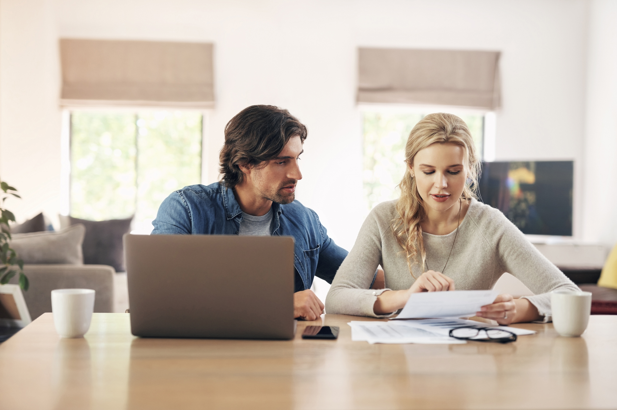 Joint Owner Check Pros and Cons of Joint Account Ownership
